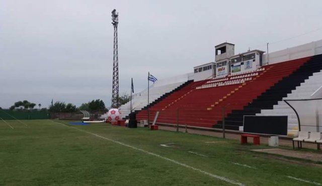 ESTADIO ERNESTO DICKINSON