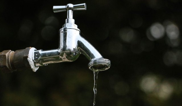 CANILLA SIN AGUA