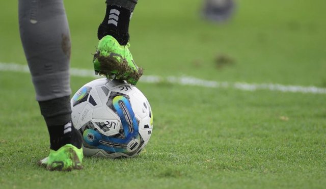Pelota de fútbol 