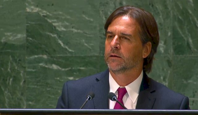 LUIS LACALLE POU 