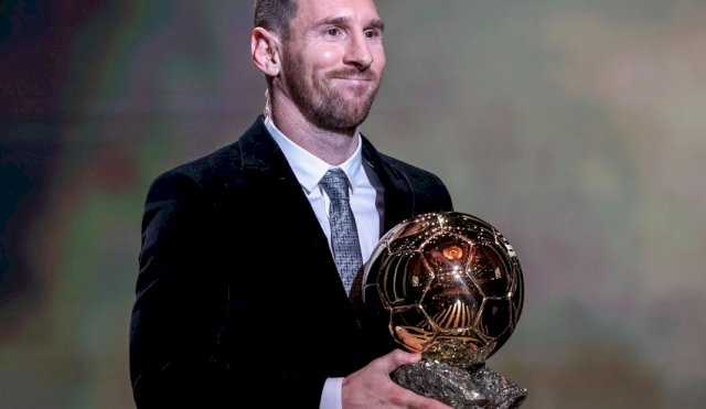 FUTBOL MESSI BALON DE ORO