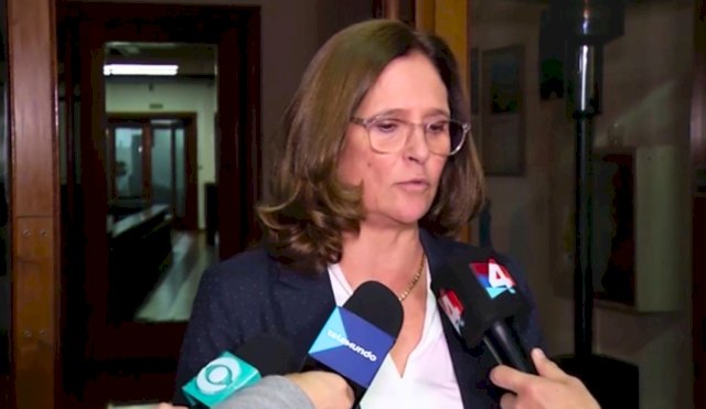 Elisa Facio