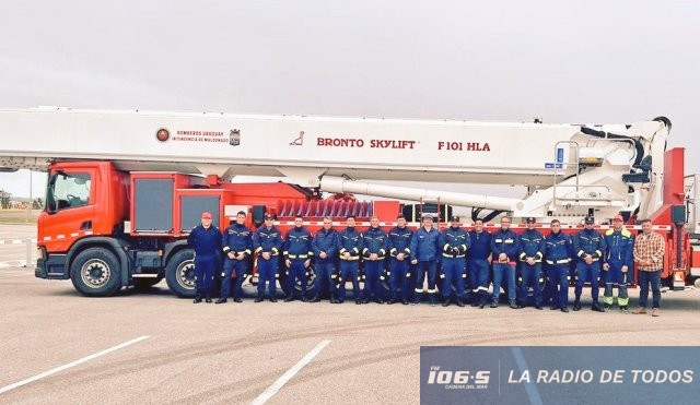 CAMION BOMBEROS