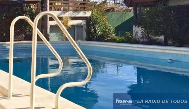 Piscina Hostel