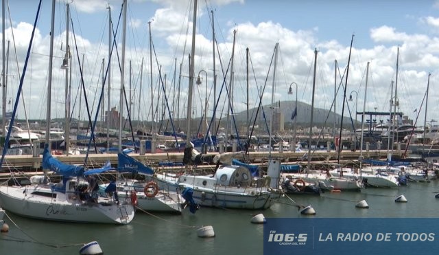 PUERTO PIRIAPOLIS