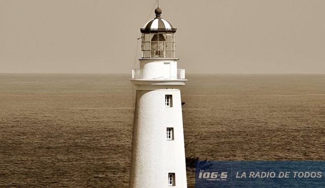 faro de punta 