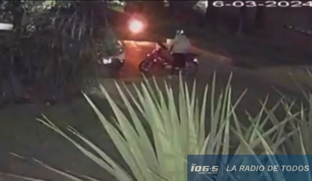 Hurto de moto en 30 seg