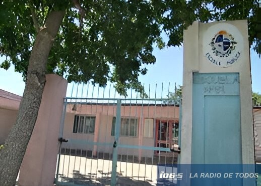 ESCUELA61