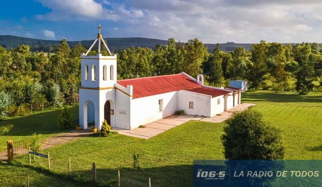 Pueblo Edén misa