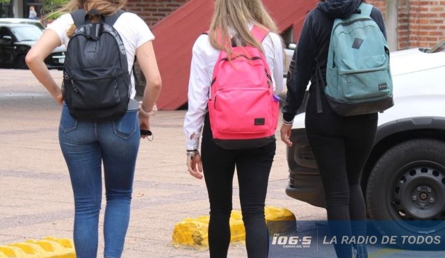 Estudiantes-becas