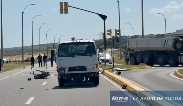 camion moto siniestro