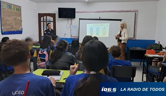 Charla policial 