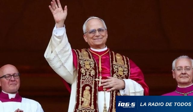BENDICIÓN PAPAL. 10.11