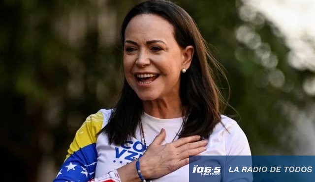 CORINA MACHADO