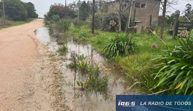 agua en la calle