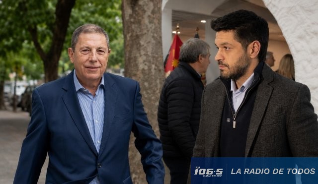 333Andrés Ojeda (PC): “Fijar la interpelación al Ministro de Economía Oddone ....