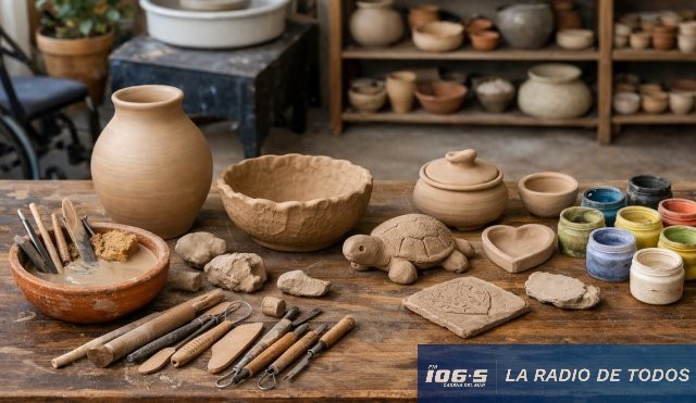 Inclusión a través del arte: lanzan talleres de cerámica para jóvenes con discapacidad.