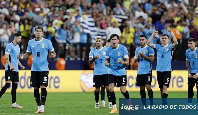 Camiseta de Uruguay: cima en ranking internacional.