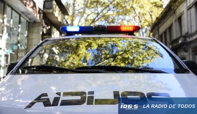 Policía