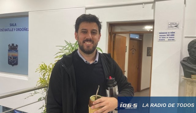 Juan Urdangaray (FA): “El déficit acumulado de la Intendencia Departamental se multiplicó por cinco en diez años”.