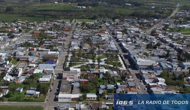 Pan de Azúcar: Municipio avanza en la puesta a punto de calles y veredas e intervino de forma inmediata una calzada dañada.