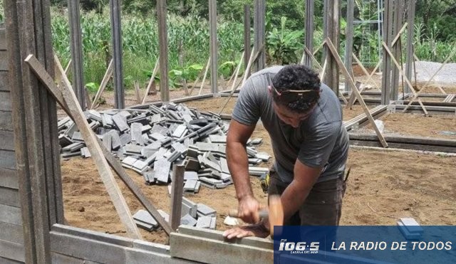 PLASTICO EN ESCUELAS